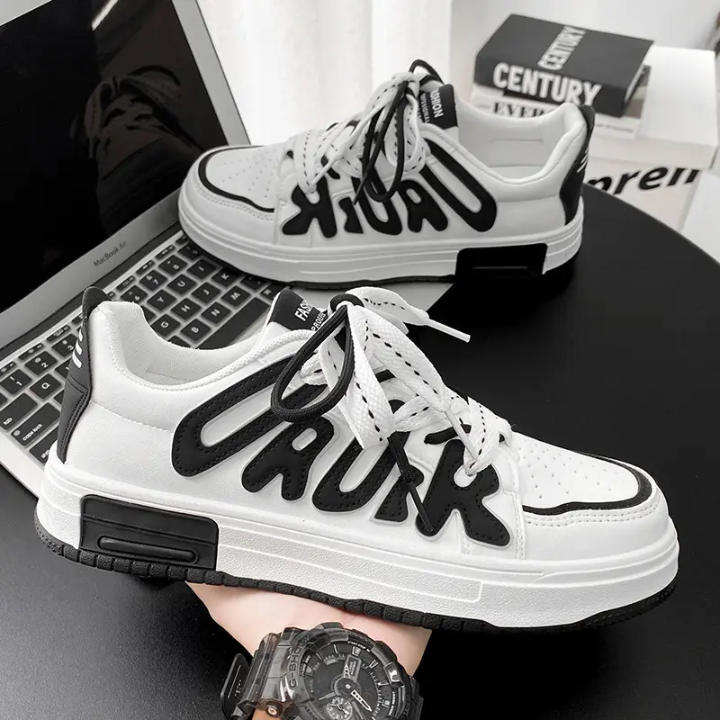 Graffiti Letter Low-Top Sneakers – Black & White Street Style