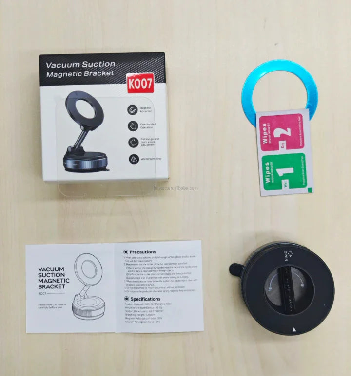 Universal 360° Rotating Magnetic Phone Holder – detail view – Circuit City