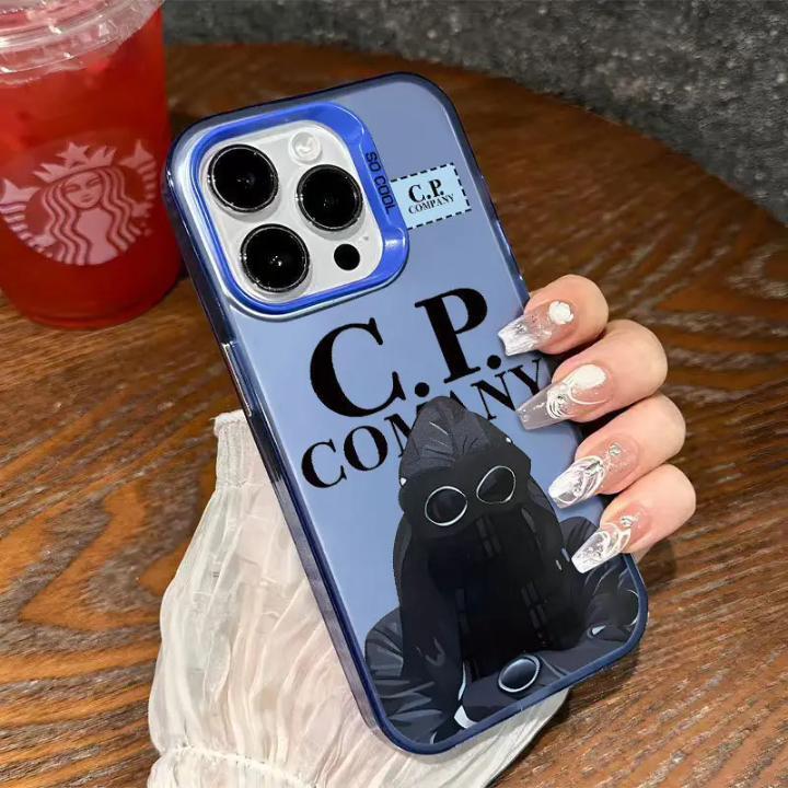Premium Protective Phone Case iPhone 15 – lifestyle view – Circuit City
